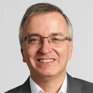 Serge Reymond, co-fondateur de Vetcoop SA — témoignage sur la formation et l'automatisation IA avec AVQN à Lausanne